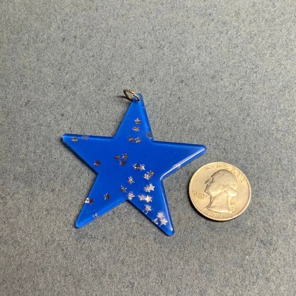Vintage Jewelry - Large Star Pendant Cobalt Blue Silver Scattered Glitter Retro Vintage 80s Mod